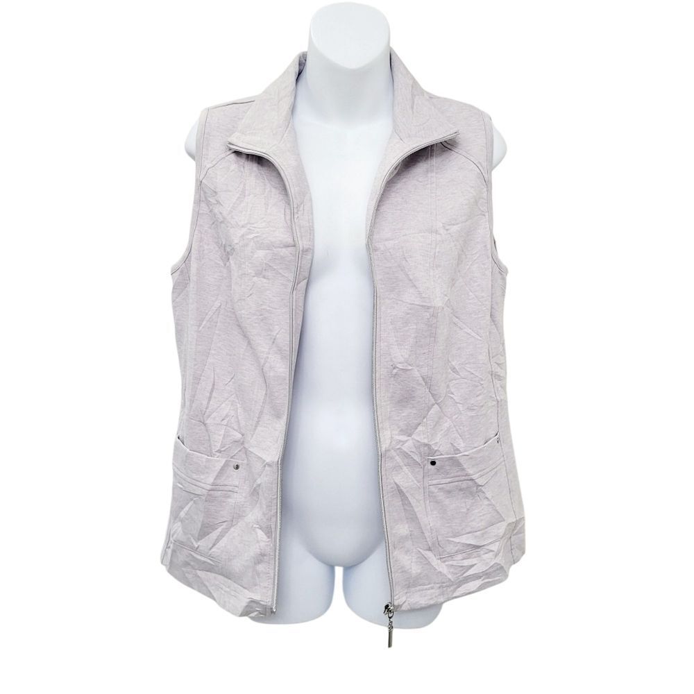 2/$20 Alia Light Grey Zip Up Vest TopSize: Small